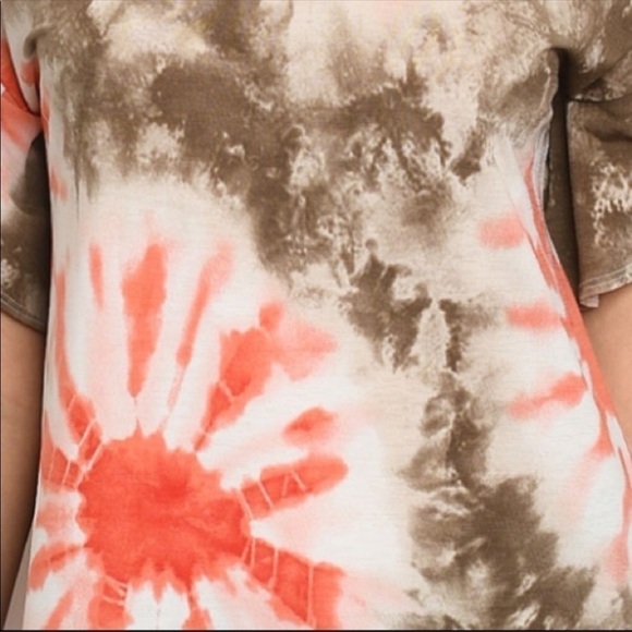 NWT- Olive & Orange tie dyed top. Multiple sizes available - Picture 4 of 5